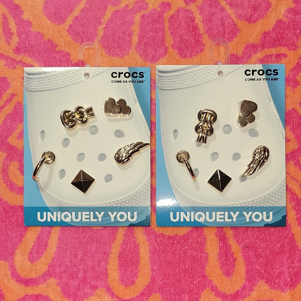 💖CROCS New Gold Heart and Wing Jibbitz Set By Uniquely Yours   NEW in Pkg